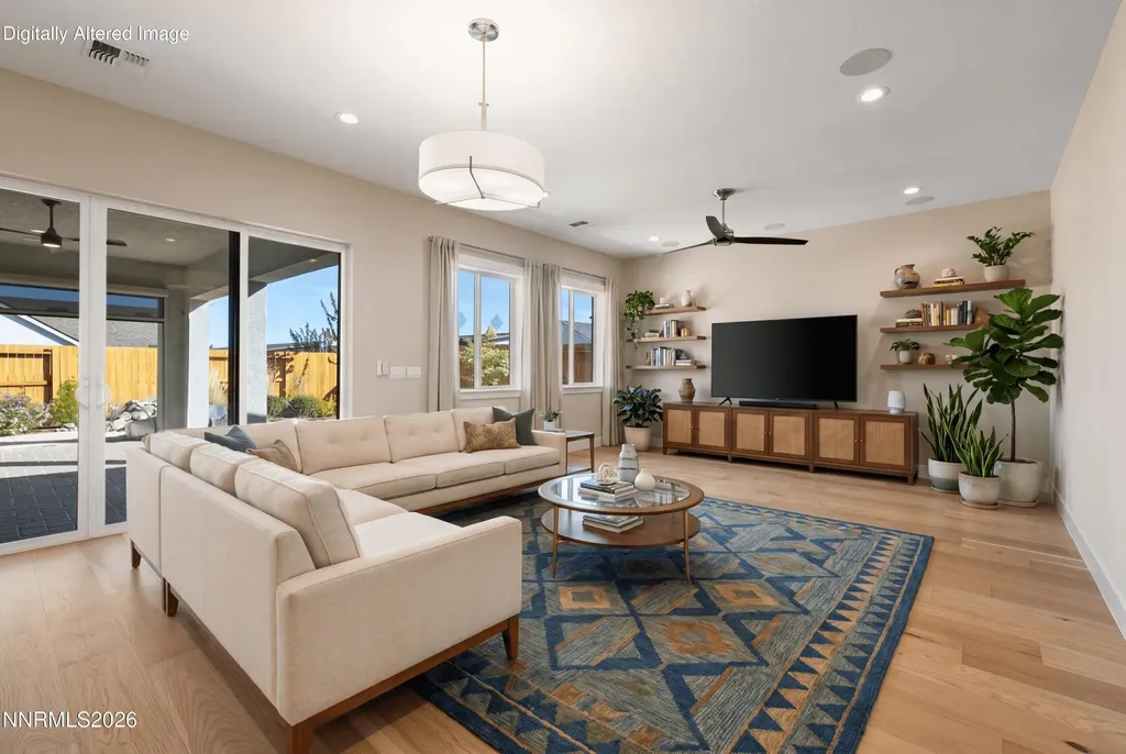 2225 Paint Horse Reno NV 89521