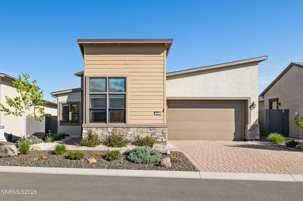 2225 Paint Horse Reno NV 89521