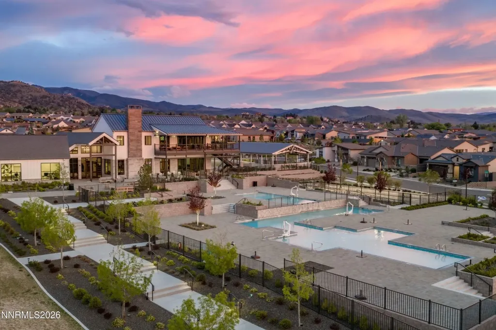 2225 Paint Horse Reno NV 89521