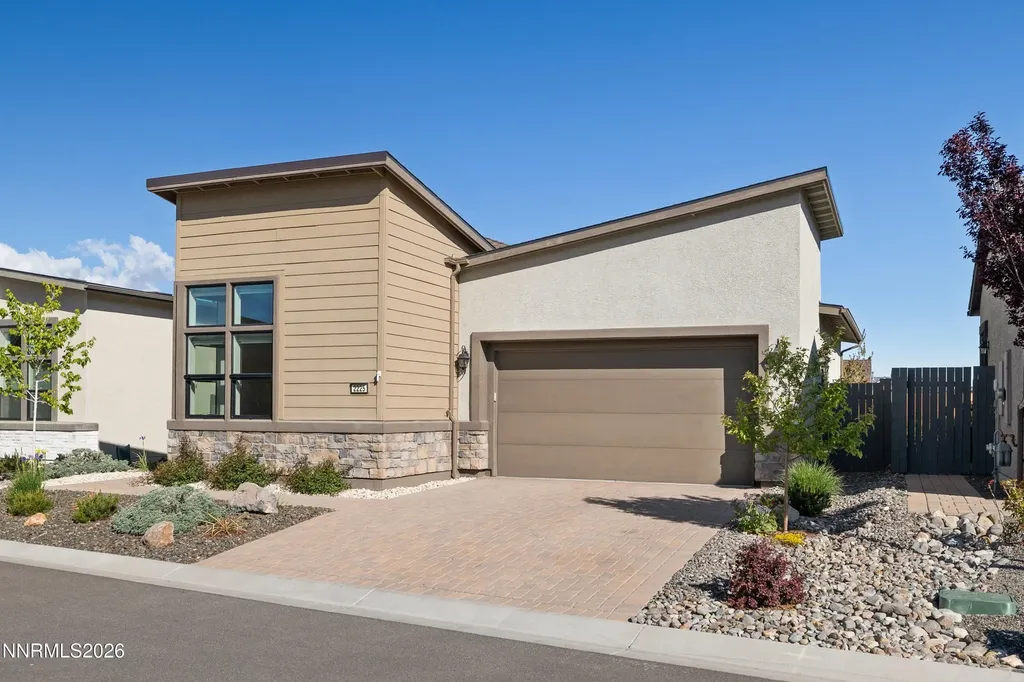 2225 Paint Horse Reno NV 89521