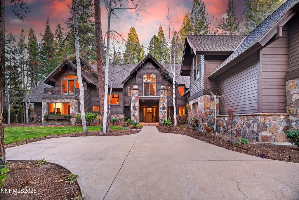 1056 Lakeshore Incline Village NV 89451