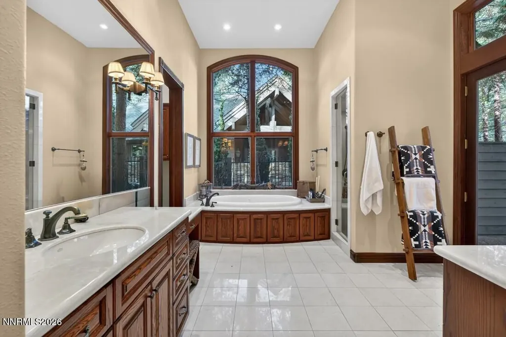 1056 Lakeshore Incline Village NV 89451