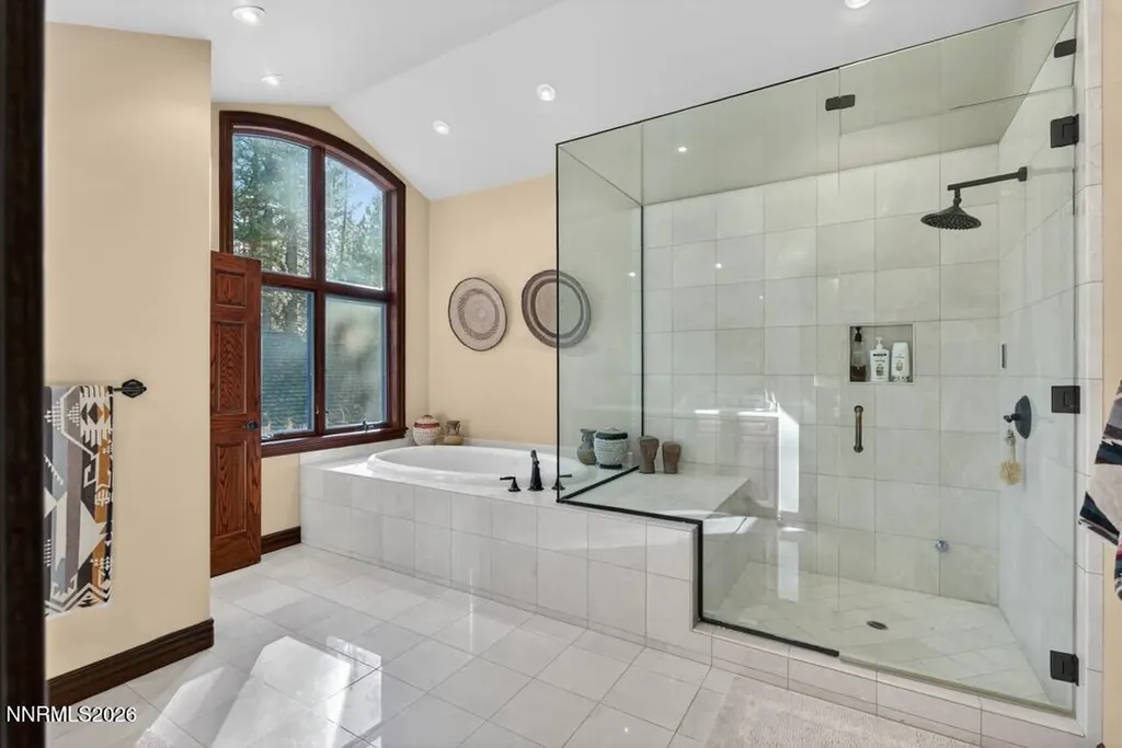 1056 Lakeshore Incline Village NV 89451