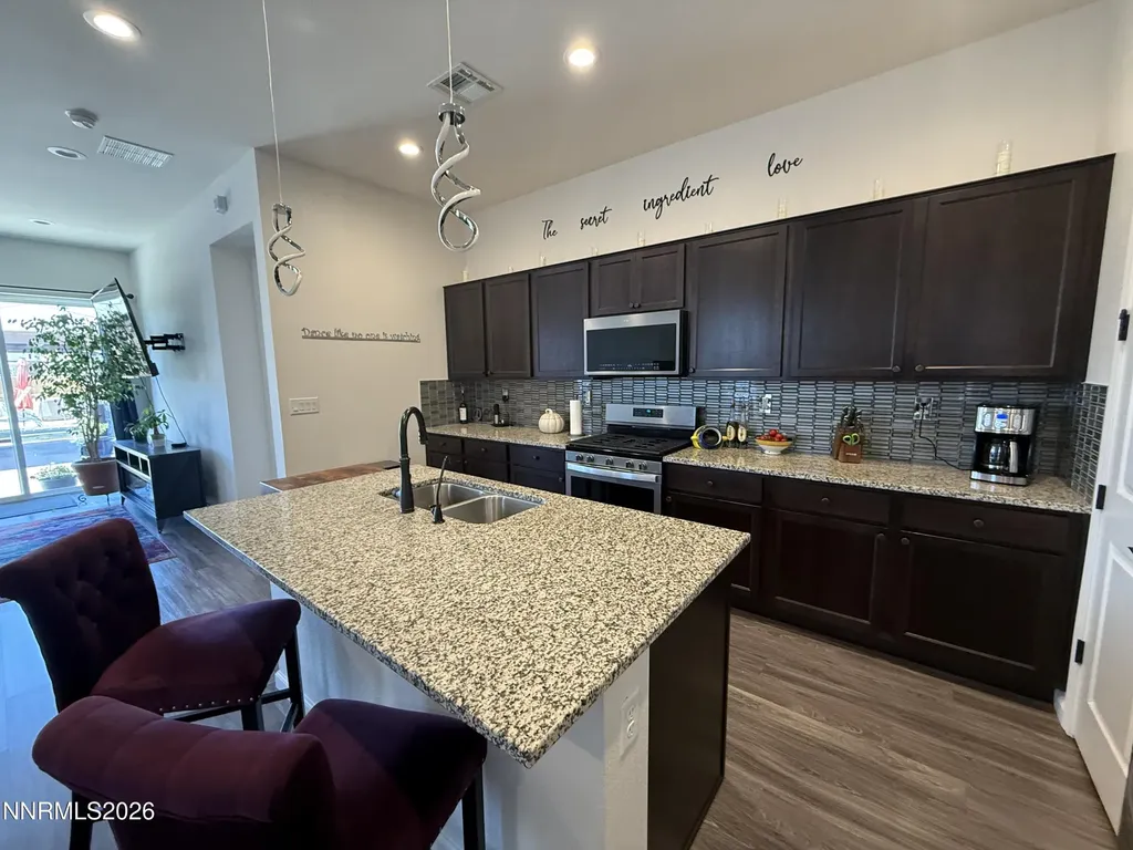 7885 Navasota Sparks NV 89436