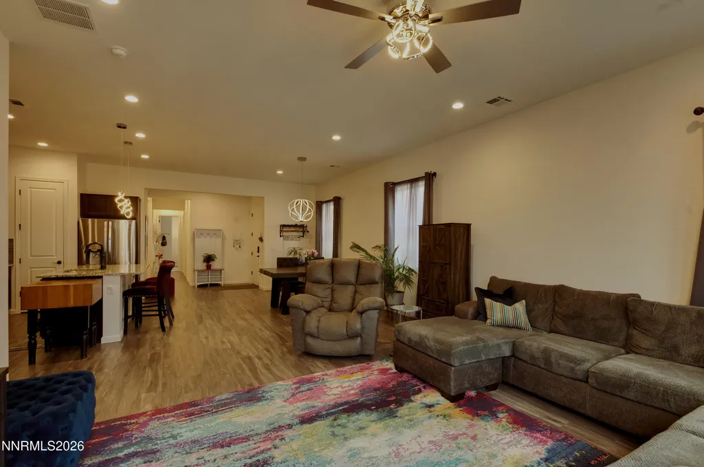 7885 Navasota Sparks NV 89436