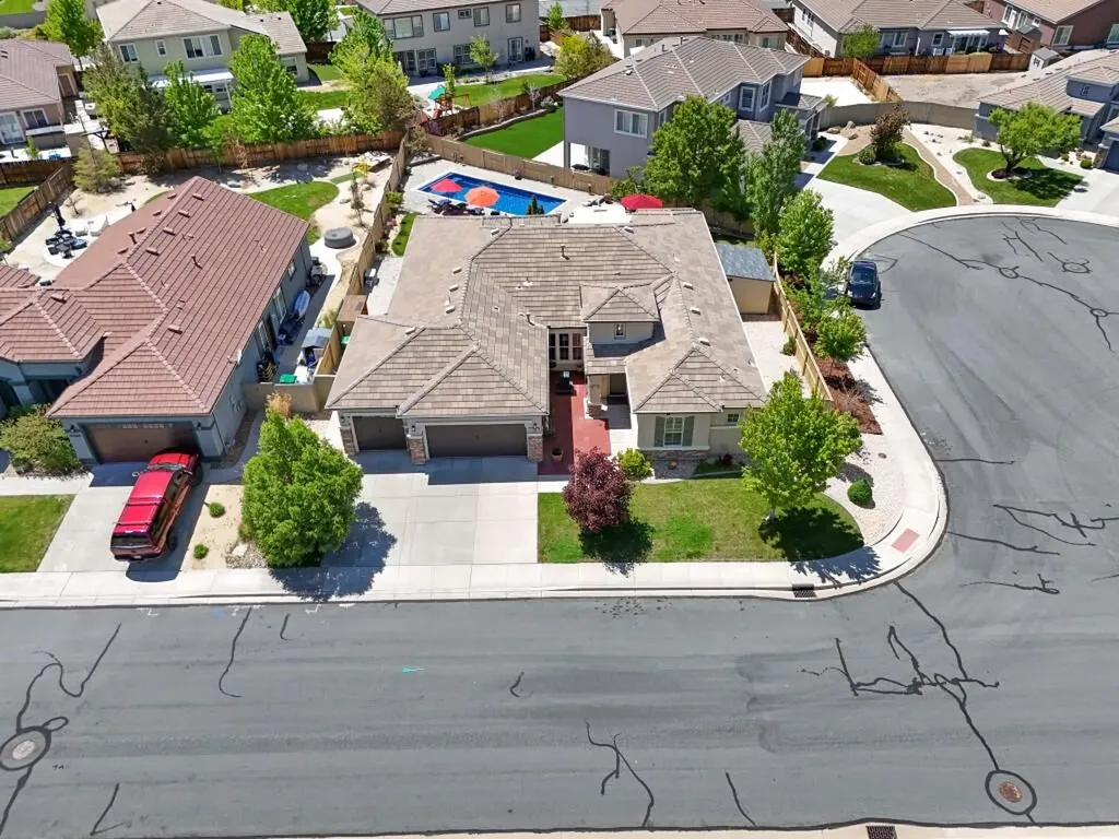 10555 Hampton Creek Reno NV 89521