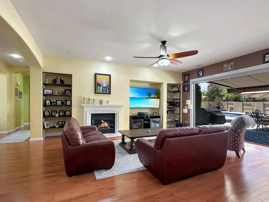 10555 Hampton Creek Reno NV 89521