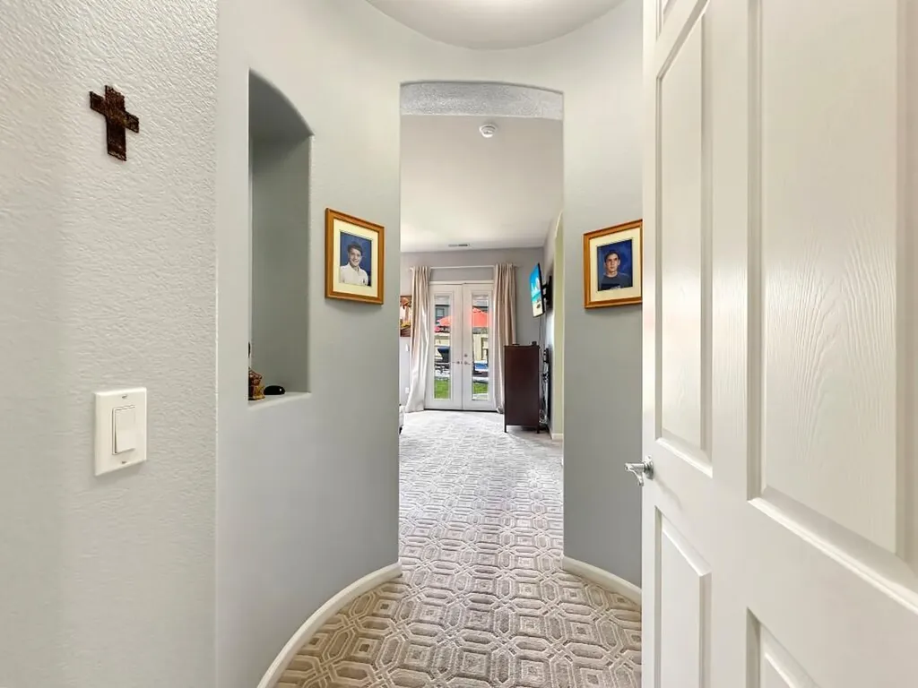 10555 Hampton Creek Reno NV 89521