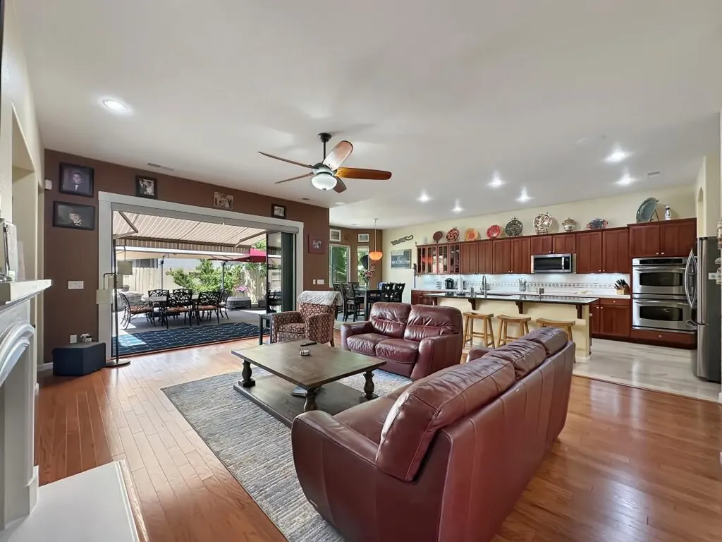 10555 Hampton Creek Reno NV 89521