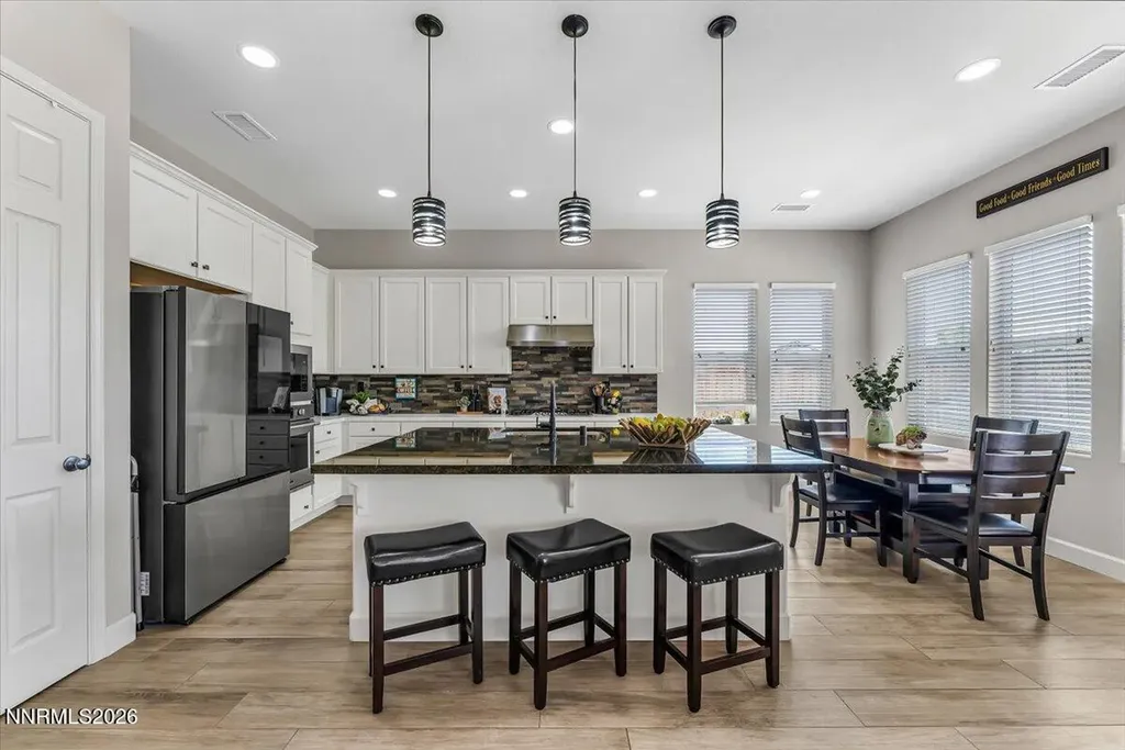 11785 Valley Crest Sparks NV 89441