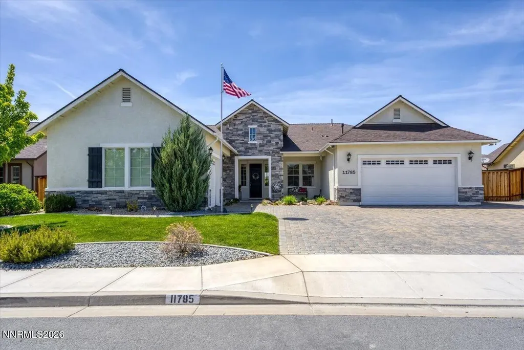11785 Valley Crest Sparks NV 89441