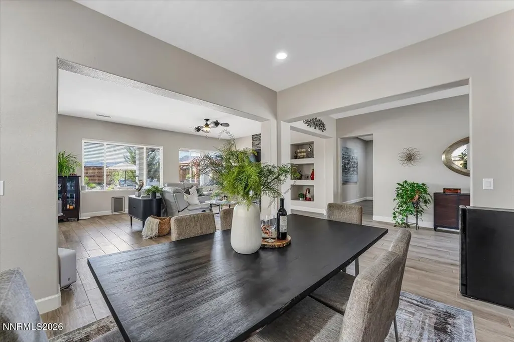 11785 Valley Crest Sparks NV 89441