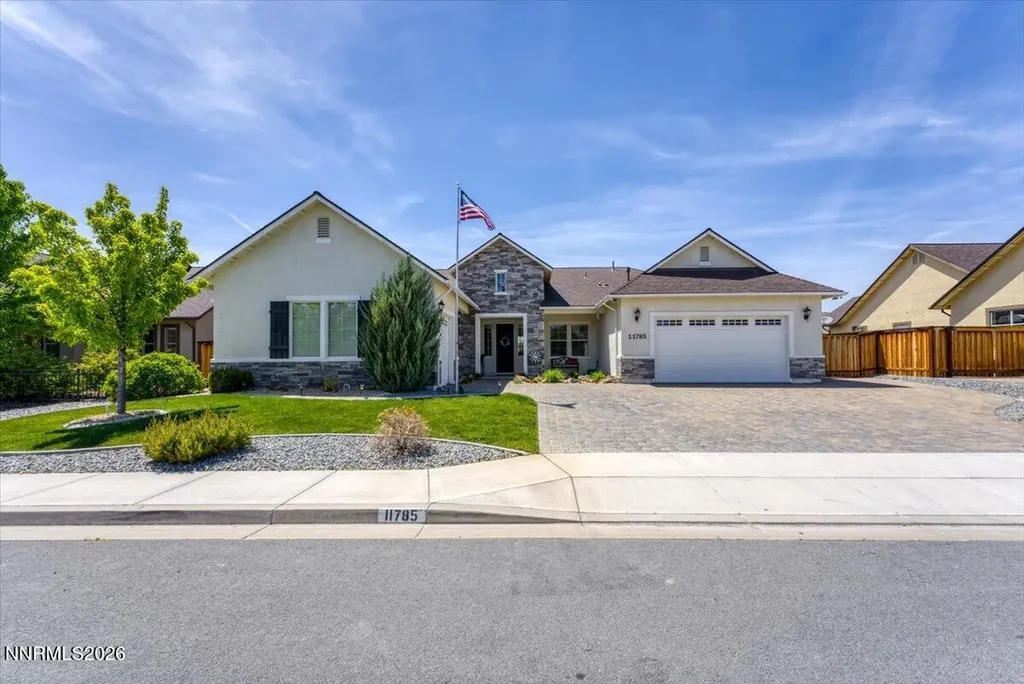 11785 Valley Crest Sparks NV 89441