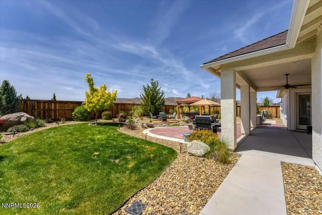 11785 Valley Crest Sparks NV 89441