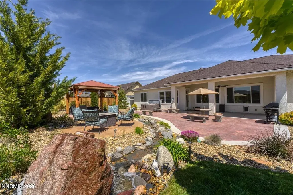 11785 Valley Crest Sparks NV 89441