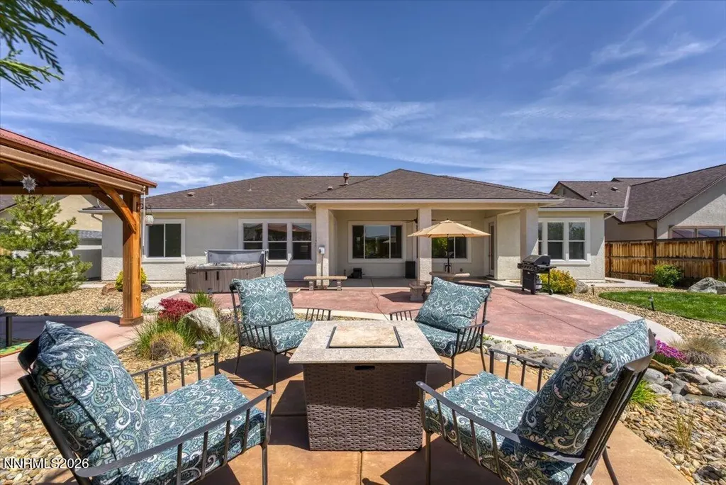 11785 Valley Crest Sparks NV 89441
