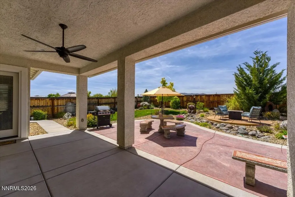 11785 Valley Crest Sparks NV 89441