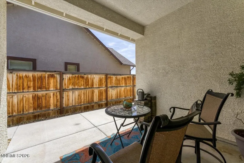 11785 Valley Crest Sparks NV 89441