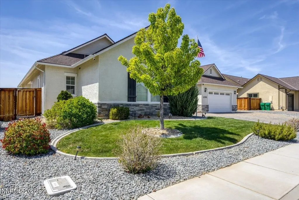 11785 Valley Crest Sparks NV 89441