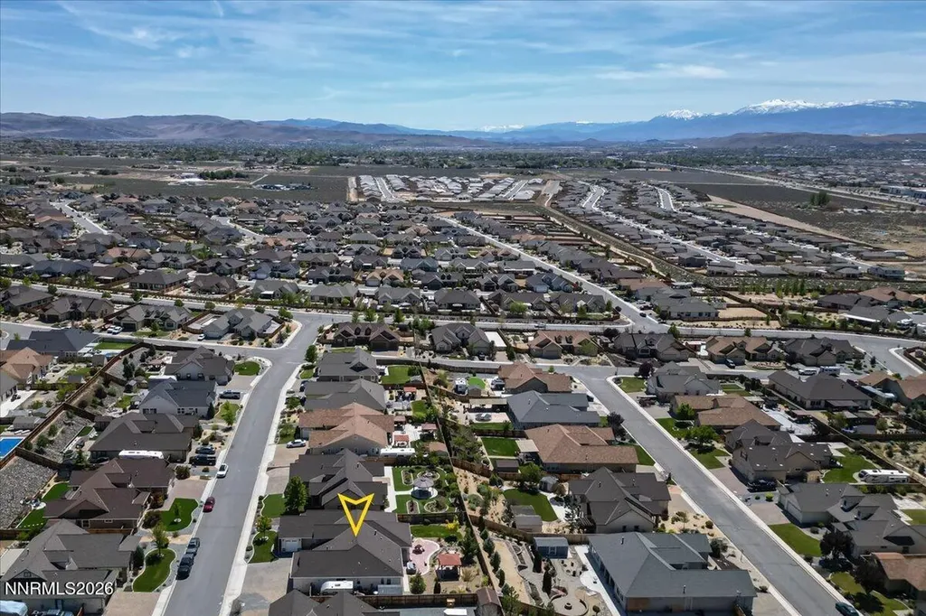 11785 Valley Crest Sparks NV 89441