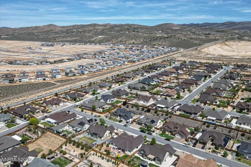 11785 Valley Crest Sparks NV 89441