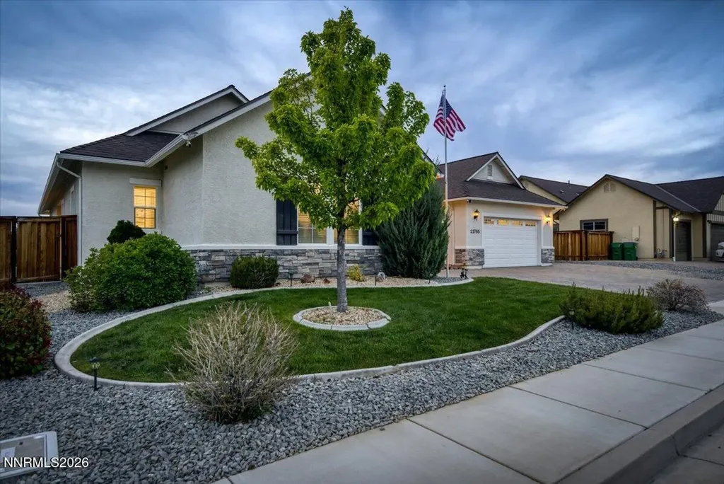 11785 Valley Crest Sparks NV 89441