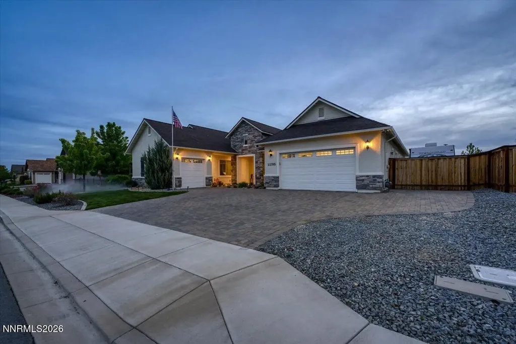 11785 Valley Crest Sparks NV 89441