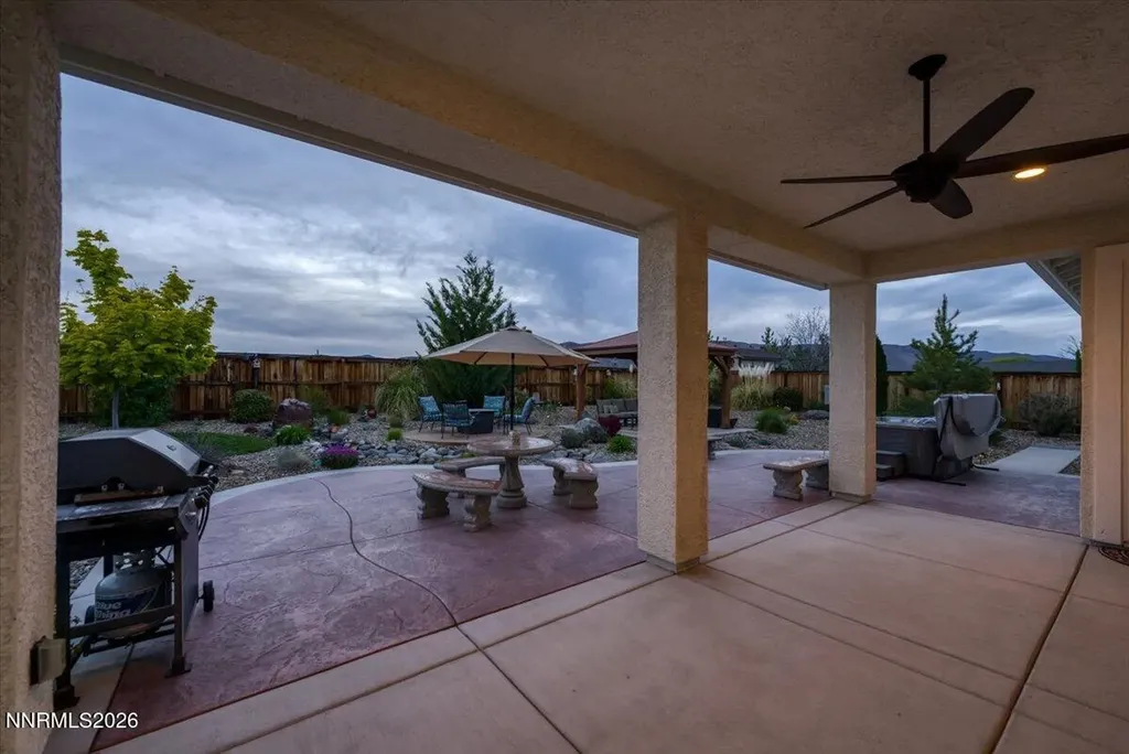 11785 Valley Crest Sparks NV 89441