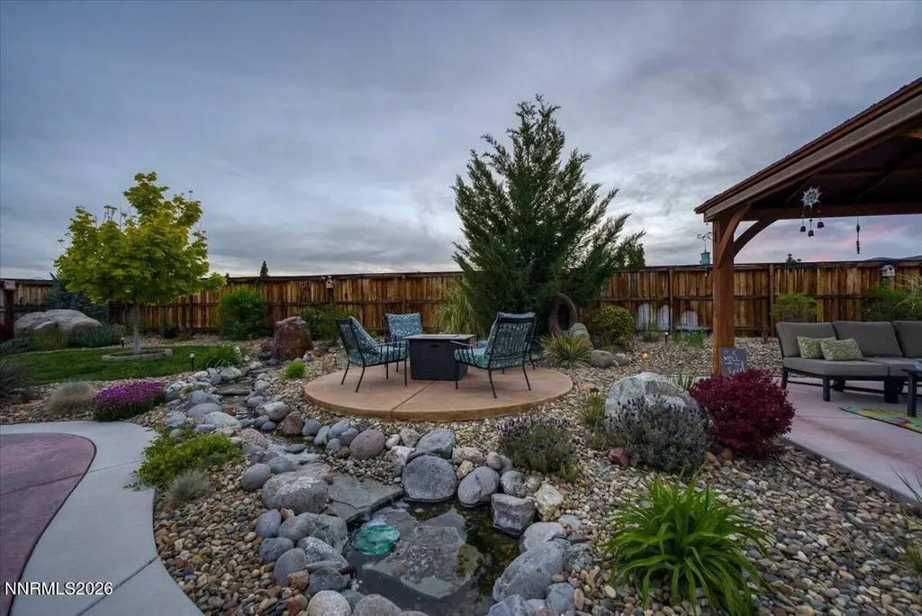 11785 Valley Crest Sparks NV 89441