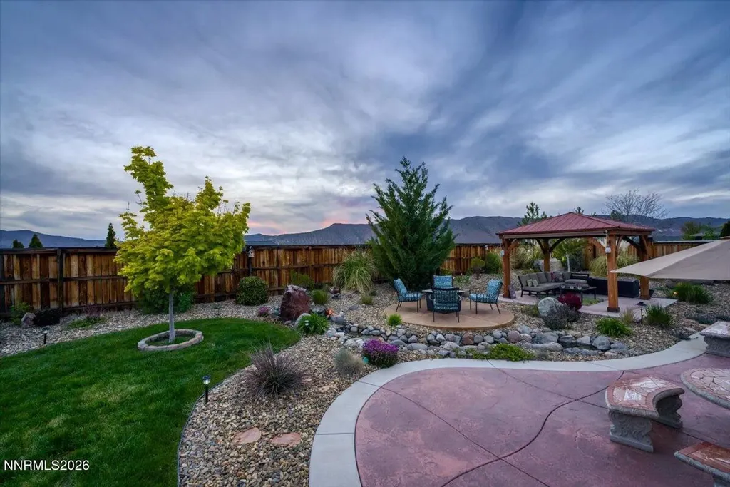 11785 Valley Crest Sparks NV 89441
