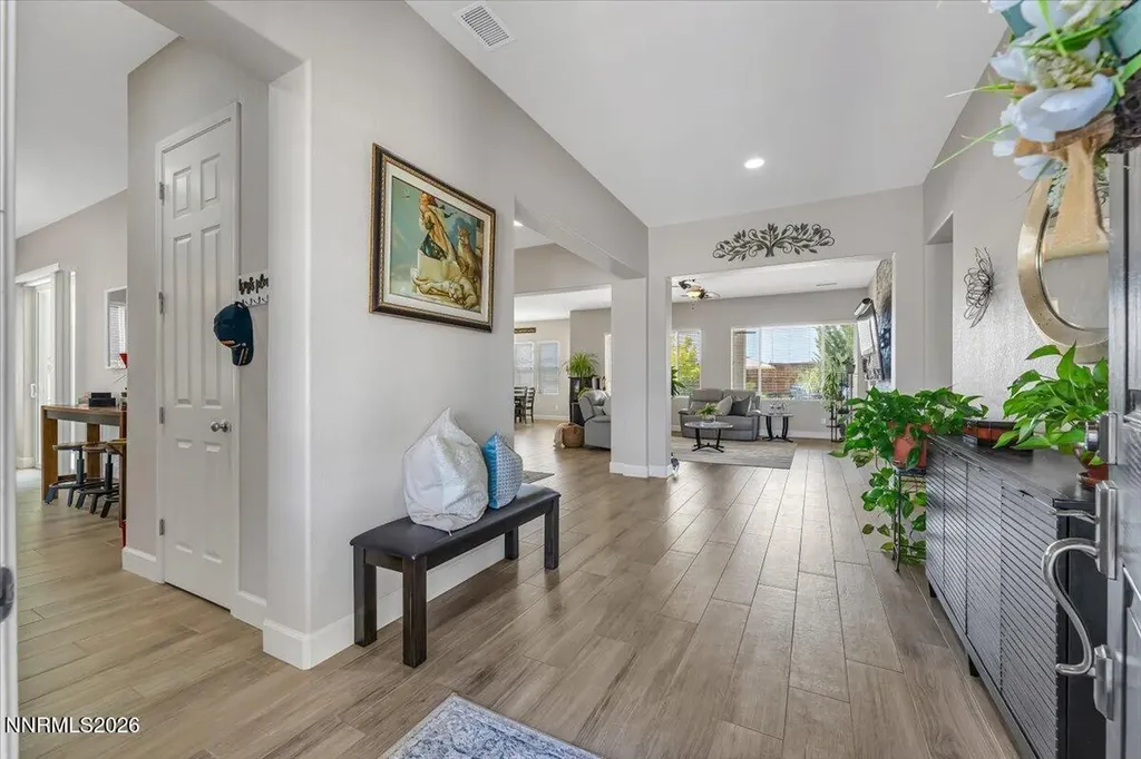11785 Valley Crest Sparks NV 89441