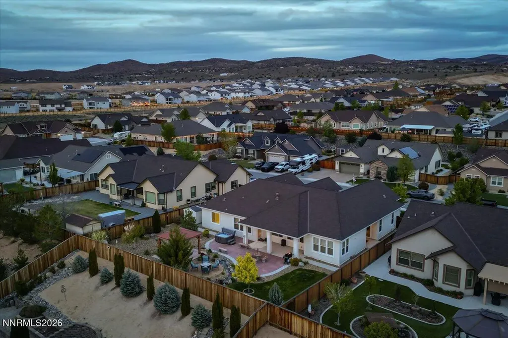 11785 Valley Crest Sparks NV 89441