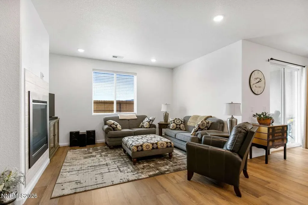 3274 Eleanor Fernley NV 89408