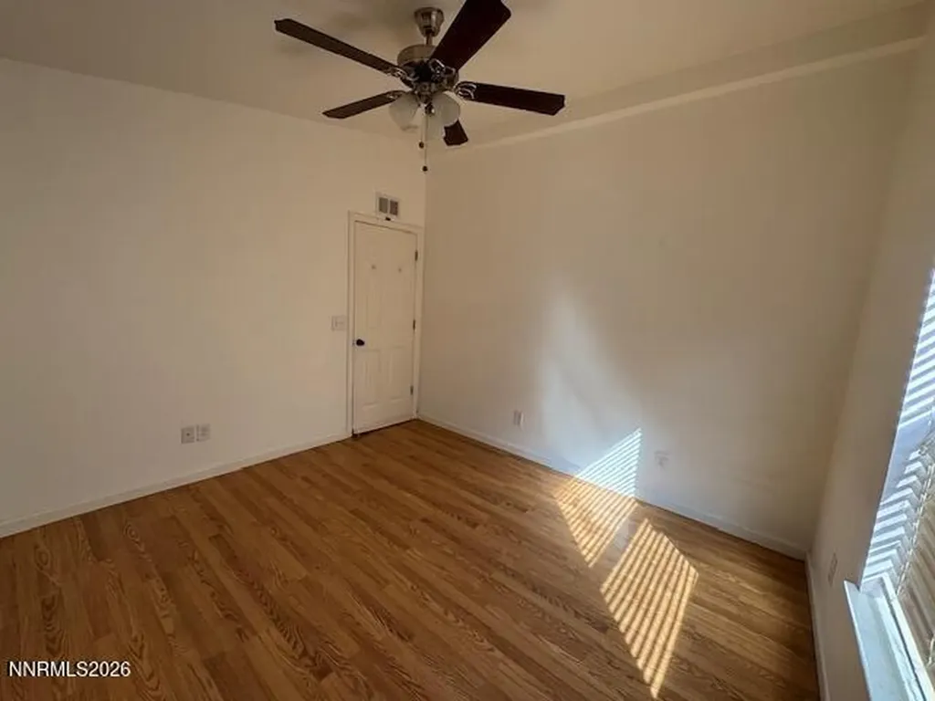 2166 Camellia Reno NV 89512