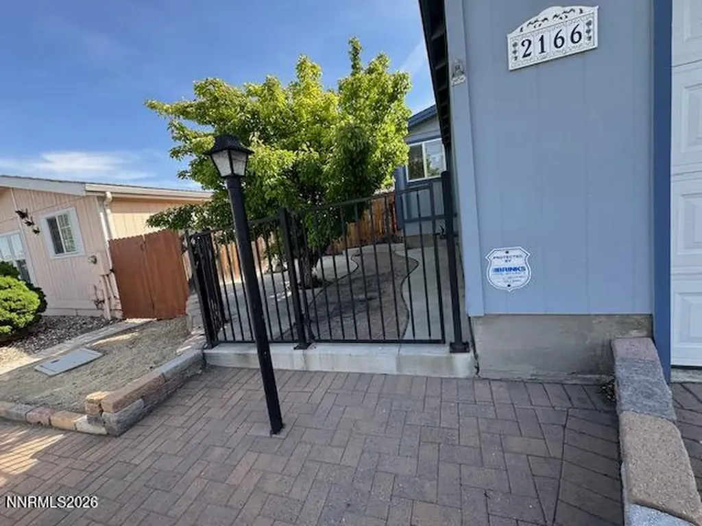 2166 Camellia Reno NV 89512