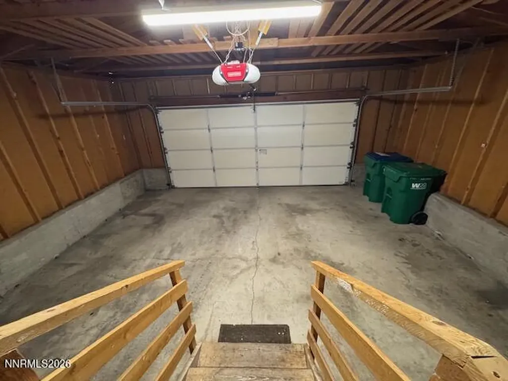 2166 Camellia Reno NV 89512