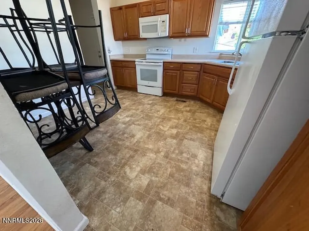 2166 Camellia Reno NV 89512