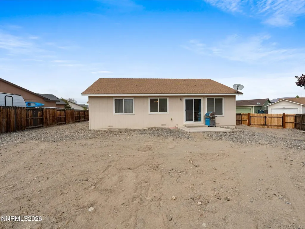 2215 Ellice Fernley NV 89408