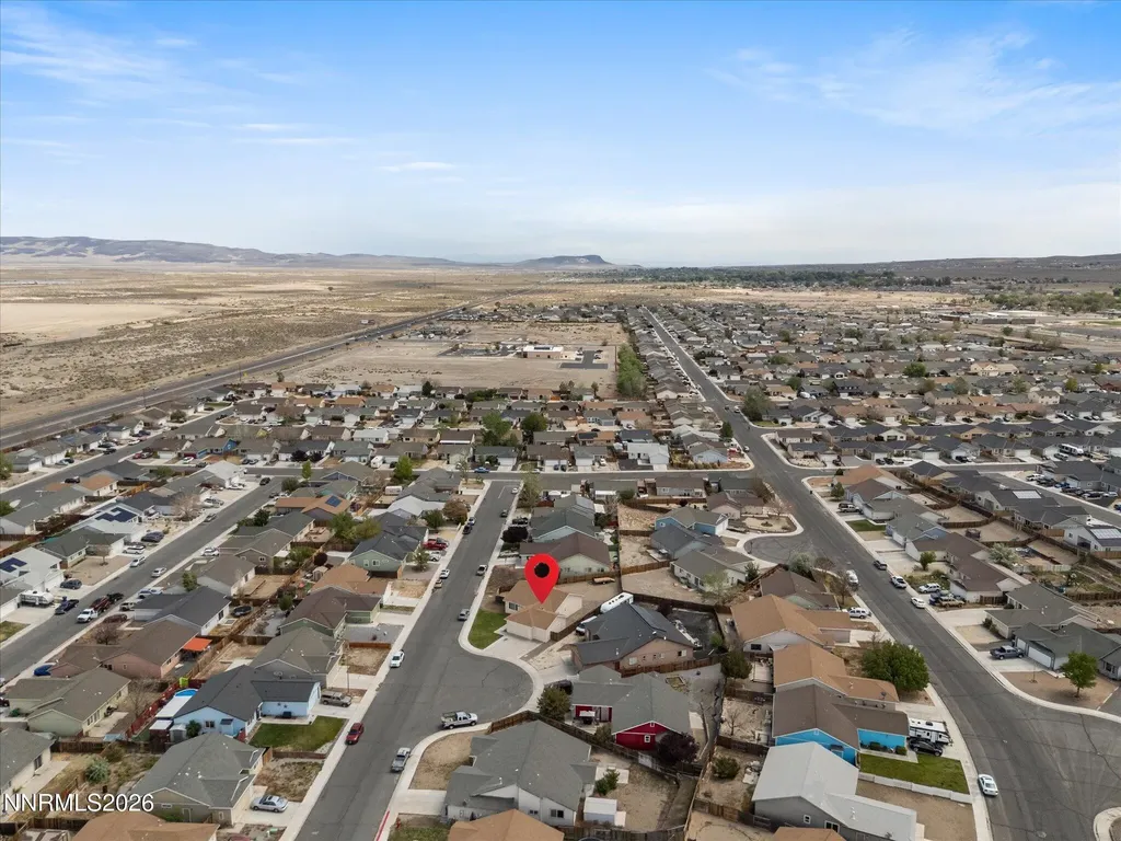 2215 Ellice Fernley NV 89408
