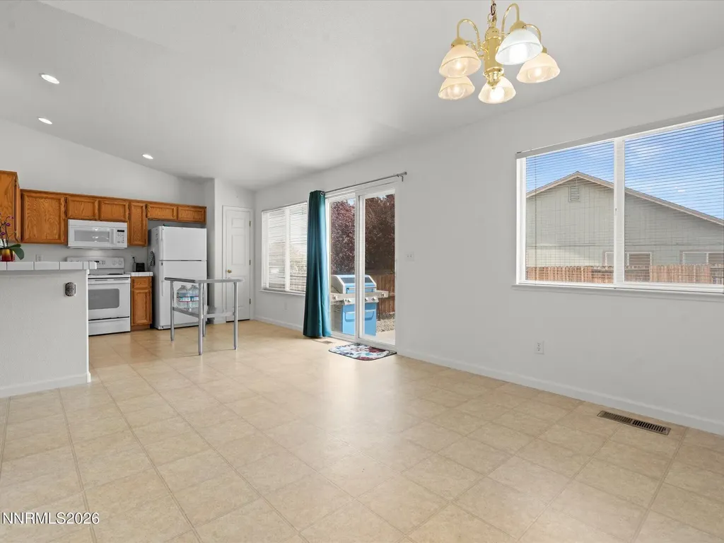 2215 Ellice Fernley NV 89408