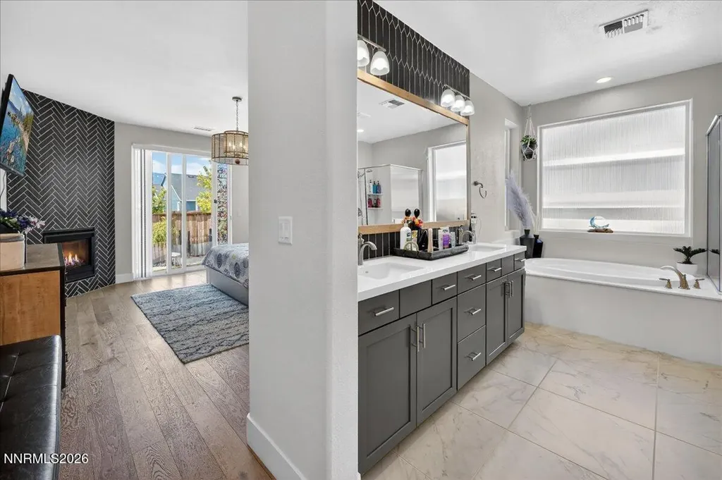 1640 Buttonwillow Minden NV 89423
