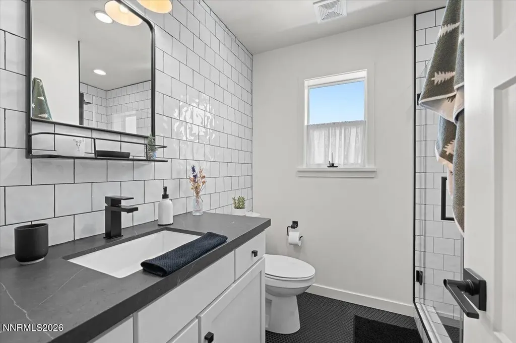 3869 Bonnie Carson City NV 89701