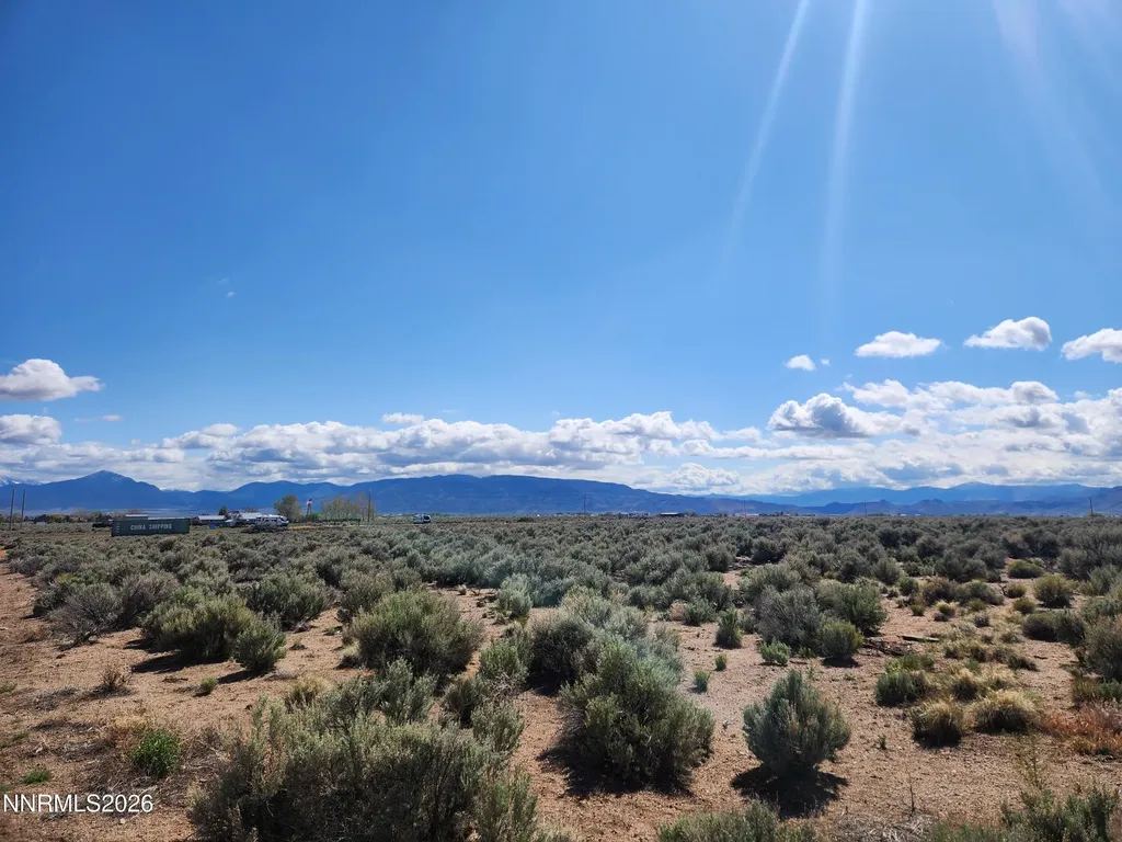 2101 State Route 208 Smith NV 89430