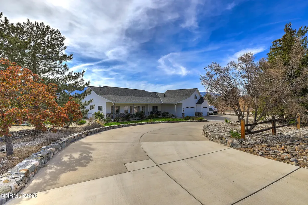 2930 Santa Inez Minden NV 89423