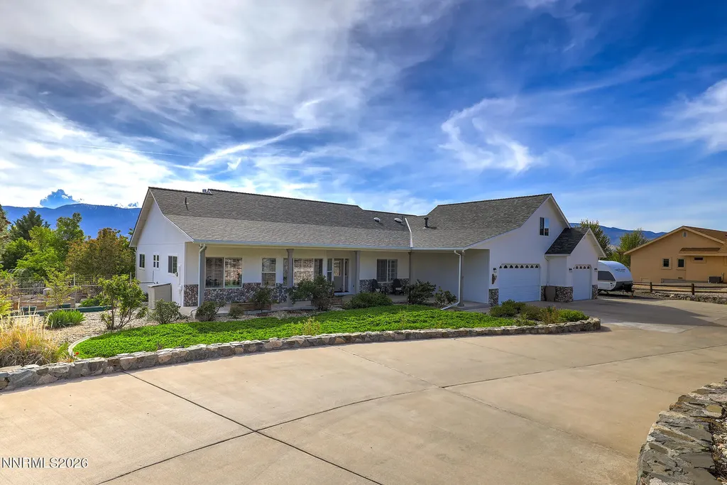 2930 Santa Inez Minden NV 89423