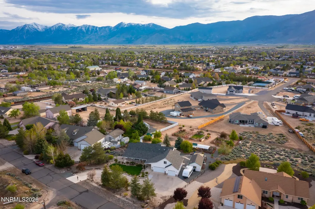 2930 Santa Inez Minden NV 89423
