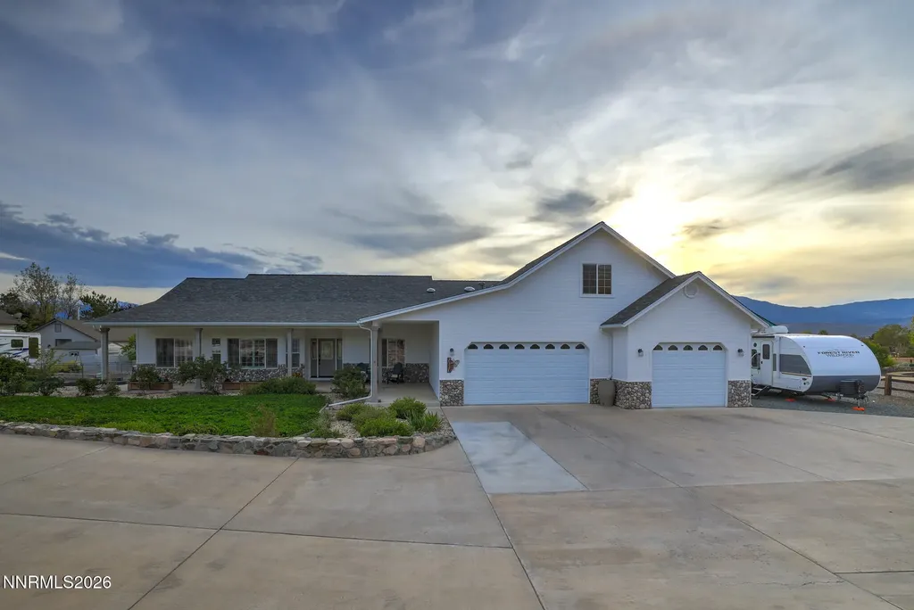 2930 Santa Inez Minden NV 89423