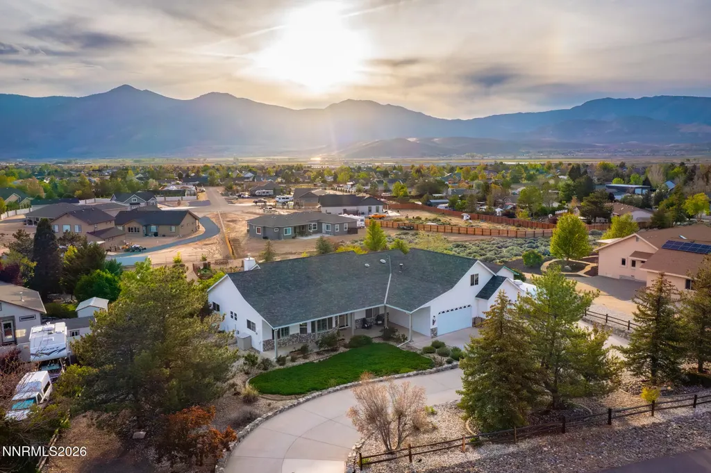 2930 Santa Inez Minden NV 89423