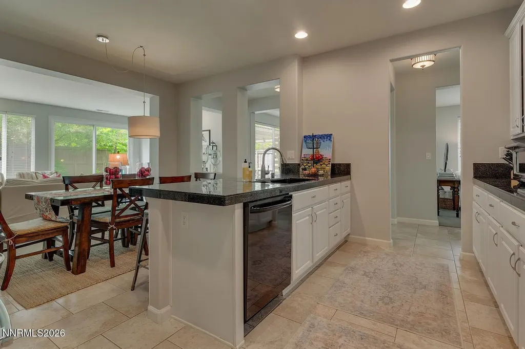410 Pan Zareta Reno NV 89521