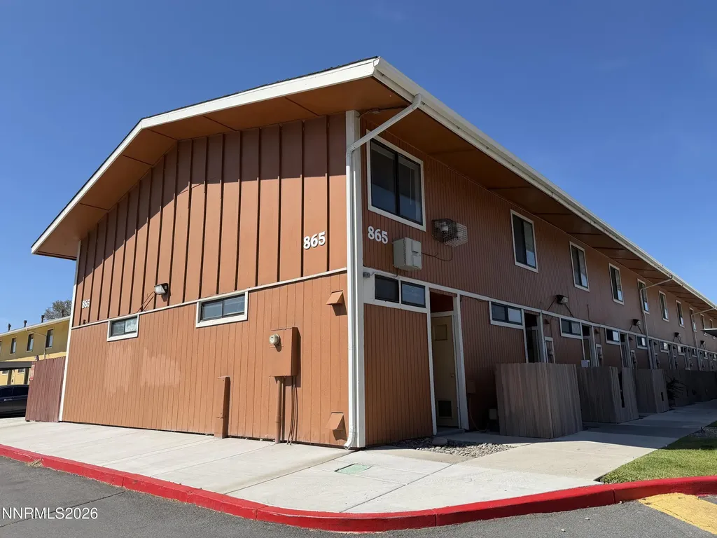 865 Nutmeg Reno NV 89502